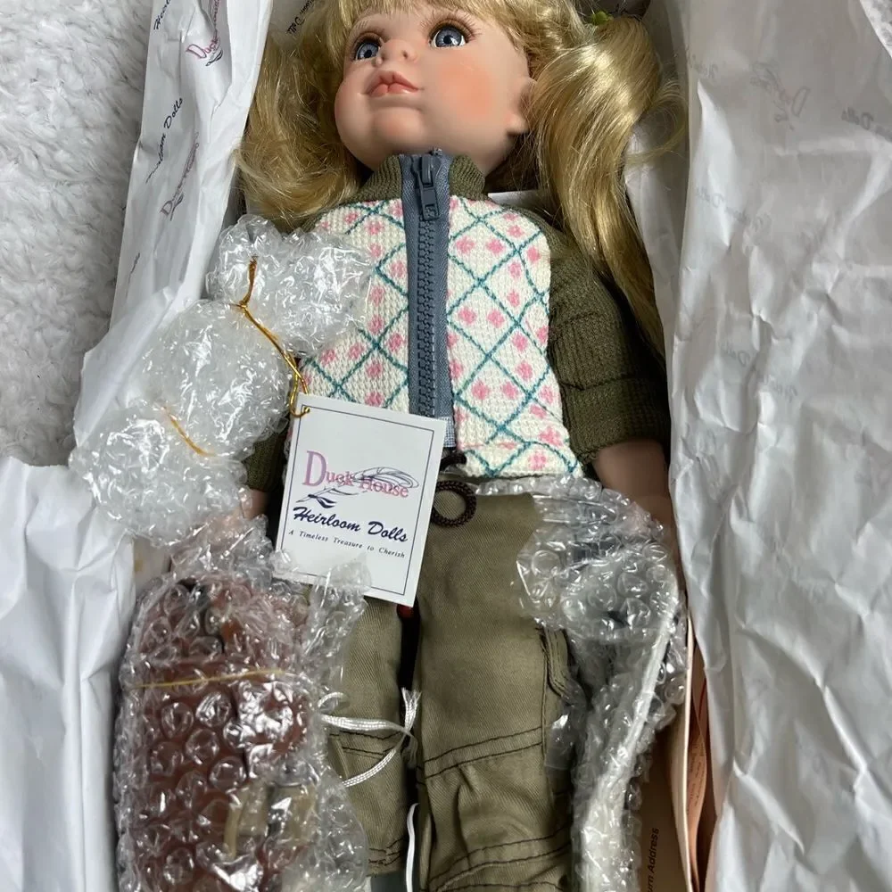 New in Box Duck House Heirloom Porcelain Doll Marlee 16” dress up for ad… - Picture 6 of 11